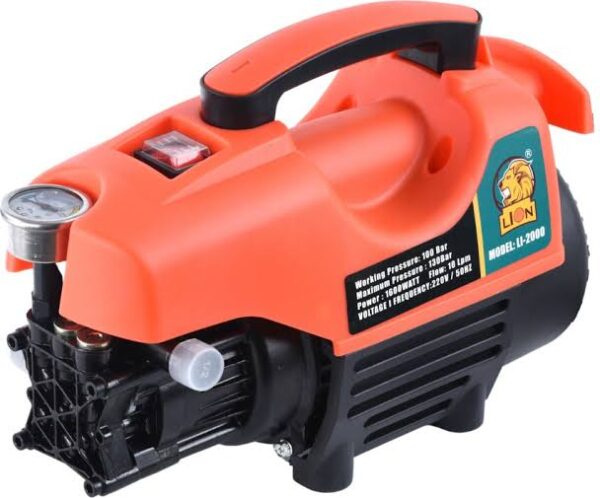 this is picture of a pressure washer from brand Lion LI-2000